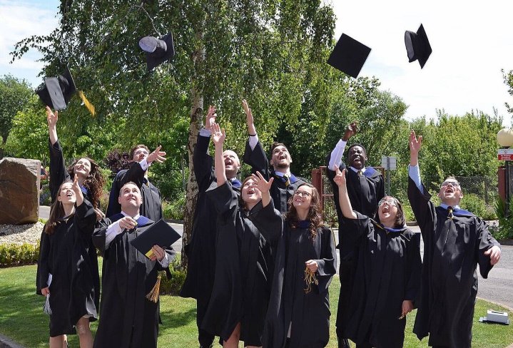 Covenant College 2021/22